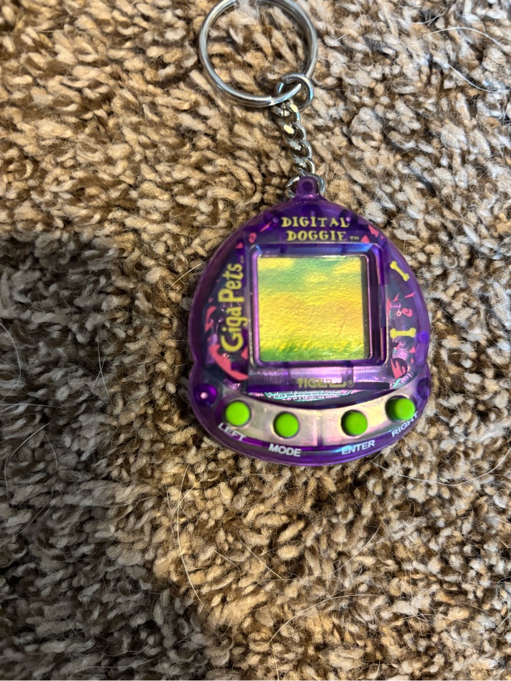 Vintage DIGITAL DOGGIE Giga Pets Keychain